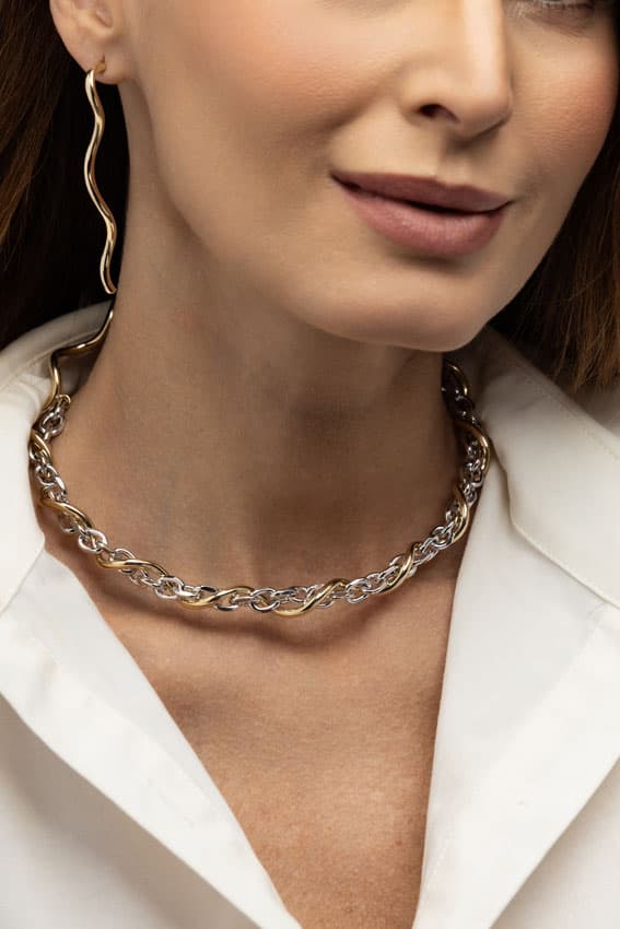 Pendant — Studio Shot