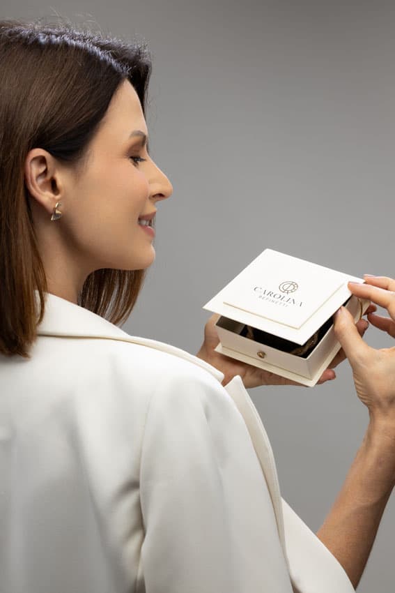 Carolina Refinetti — Portrait