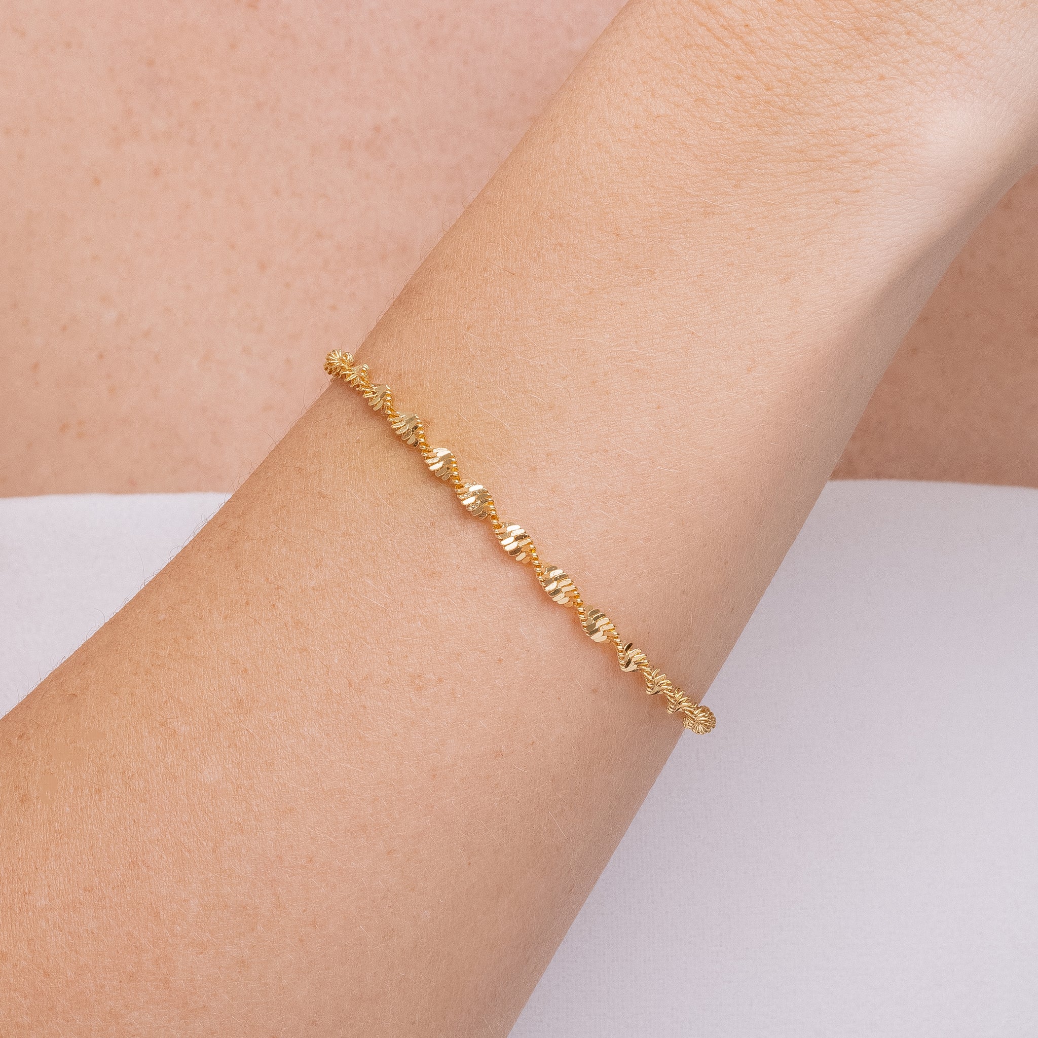 VitaCode, bracelet in 18k gold filled on palladium base - view 2
